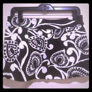 Twenty One brand linen Mini skirt size Medium.